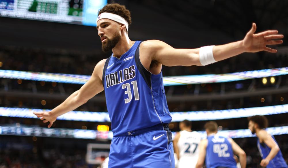 他在场上的 他在场上的