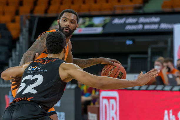 级之路的关 级之路的关