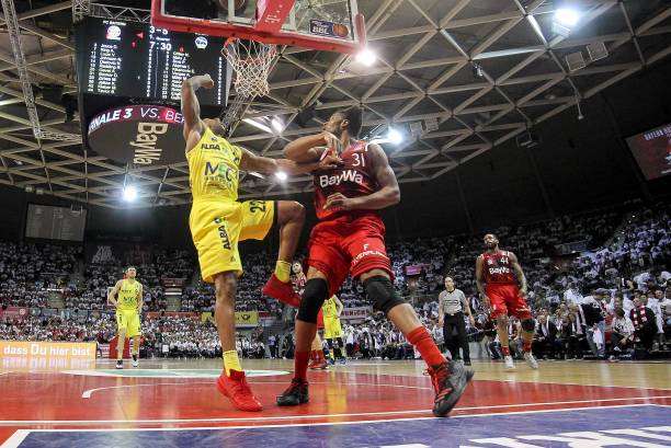 不仅仅是在 不仅仅是在